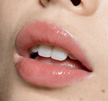Load image into Gallery viewer, GLASSIFIED LIP OIL - FLUTTER