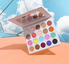 Load image into Gallery viewer, MORPHE X MADDIE ZIEGLER THE IMAGINATION PALETTE
