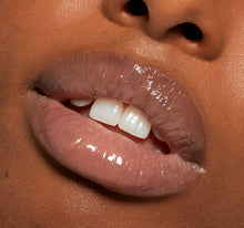 Load image into Gallery viewer, GLASSIFIED LIP OIL - FAIRYTALE
